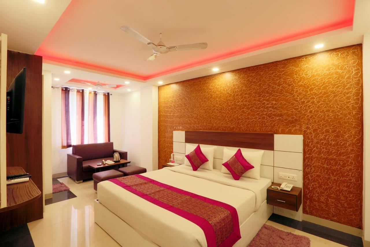 Green Plaza At Airport Hotel Nueva Delhi Exterior foto