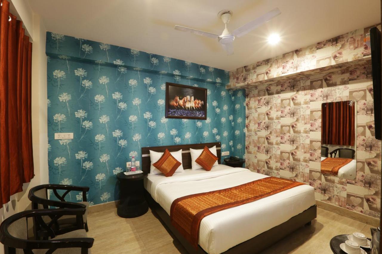 Green Plaza At Airport Hotel Nueva Delhi Exterior foto