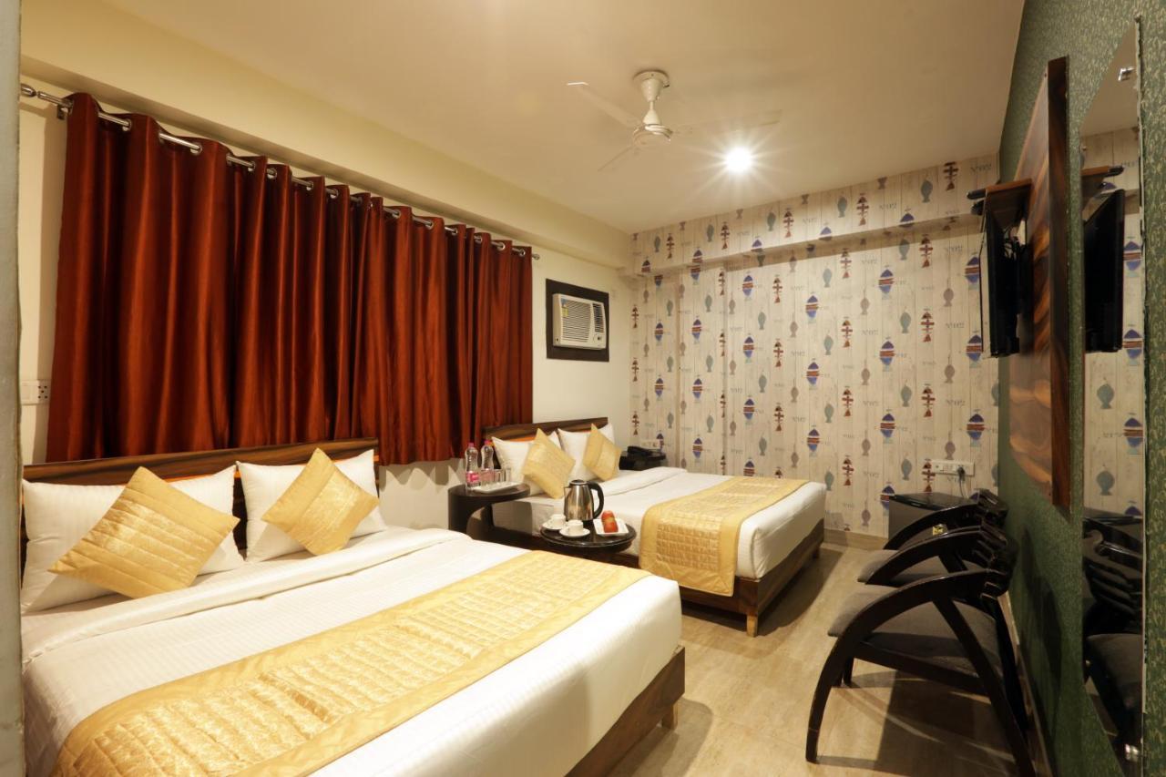Green Plaza At Airport Hotel Nueva Delhi Exterior foto